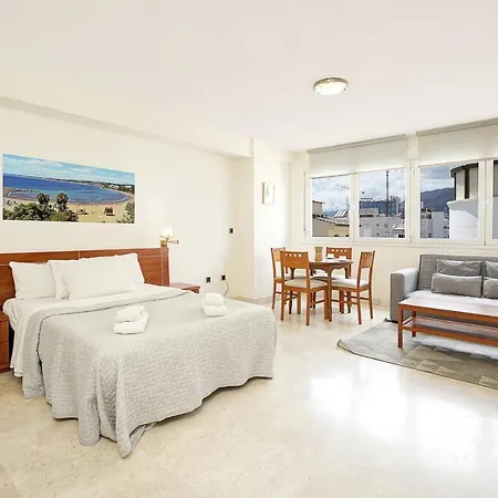 Apartamento En 1ª Linea De Playa, Centro Estepona
